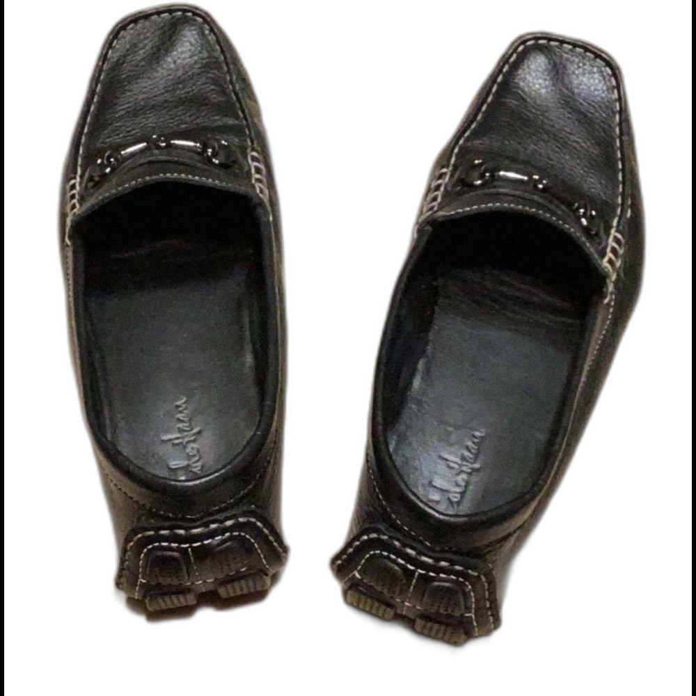 Cole Haan Women's 9B Black Pebbled Leather Horsebit Driving Loafers - Worn twice - Picture 2 of 3